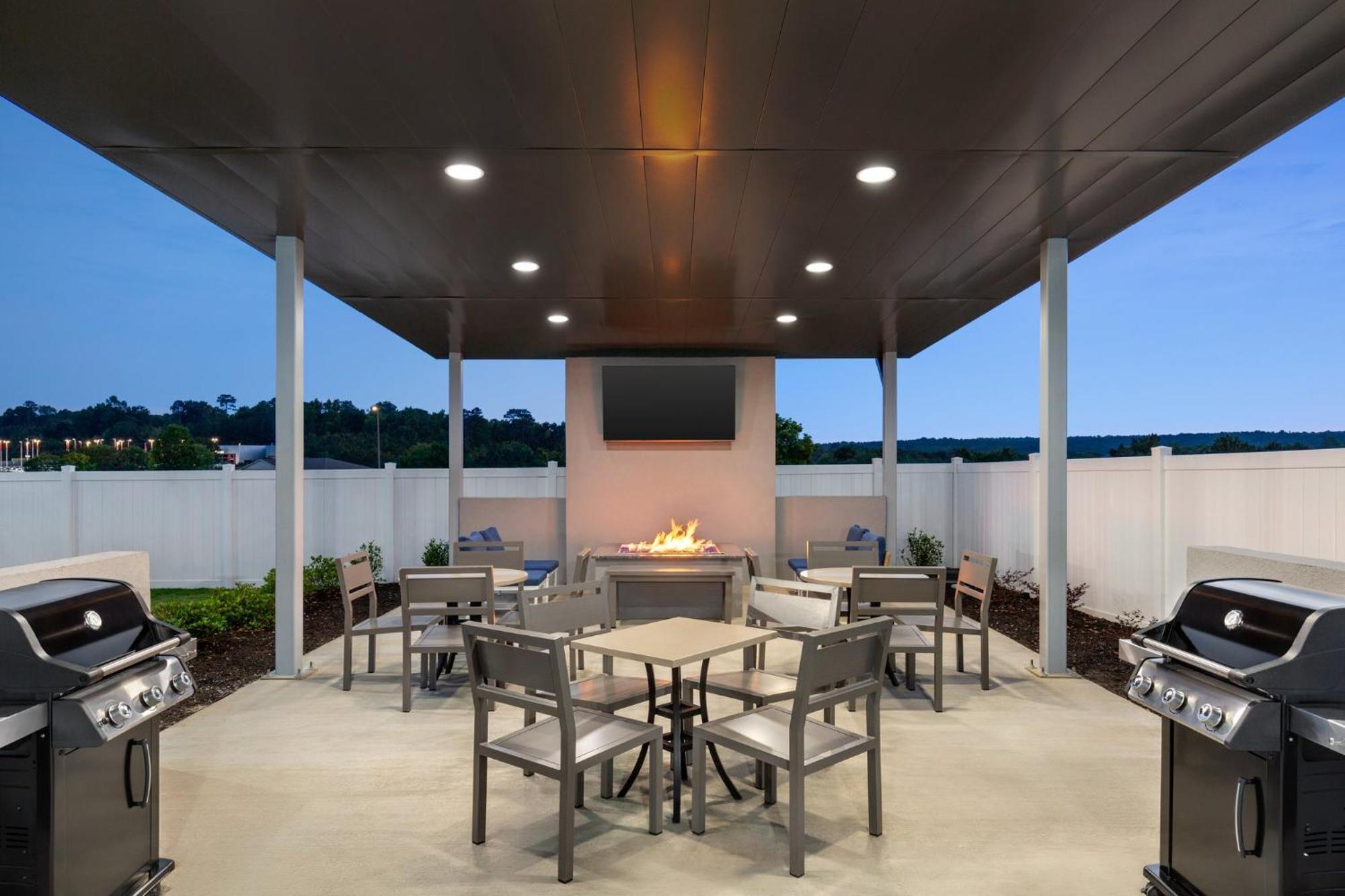 Candlewood Suites Bessemer - Birmingham Sw By Ihg Exteriör bild