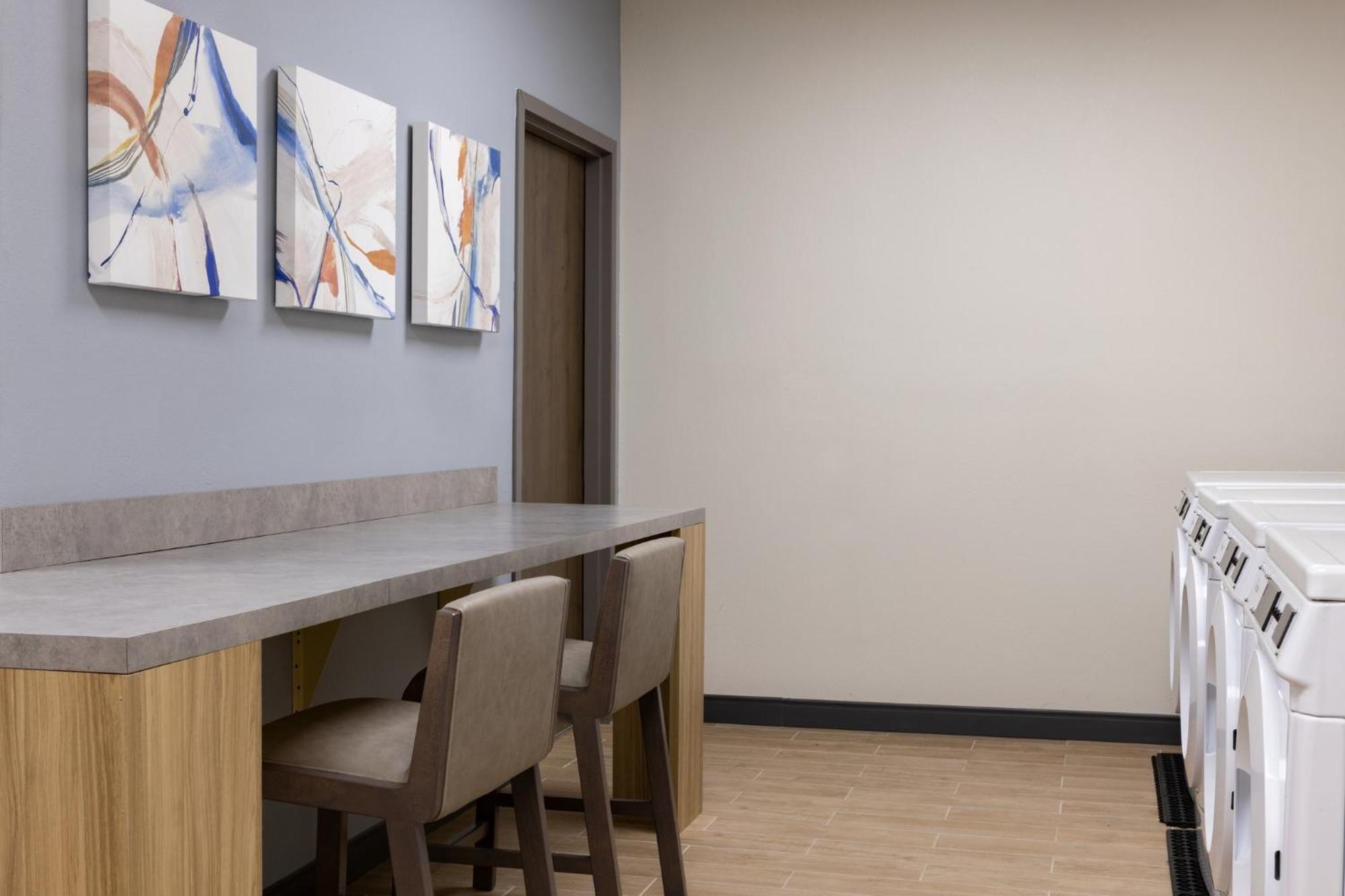 Candlewood Suites Bessemer - Birmingham Sw By Ihg Exteriör bild